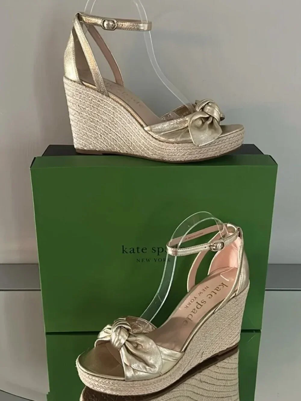 NIB KATE SPADE Tianna Espadrille Wedge Gold Leather Metallic Sandals, Size 11